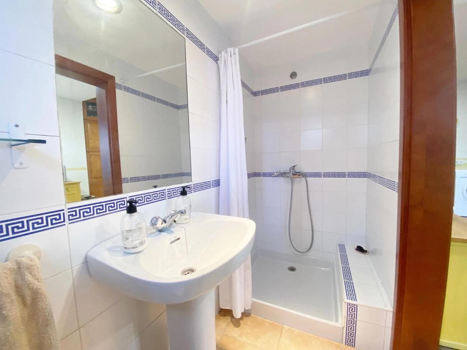 Chalet Roche A 300 Metros De La Playa Extérieur photo